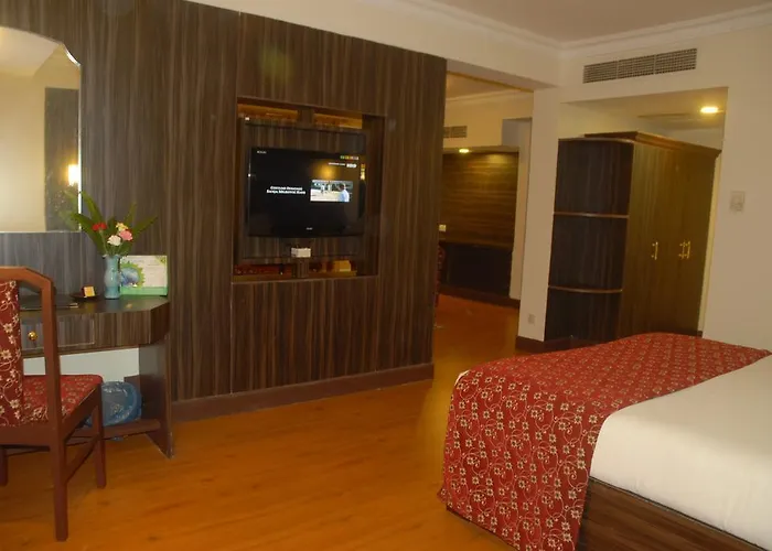 Hotel Vaishali 4*