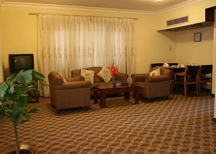 Vaishali Hotel 4*